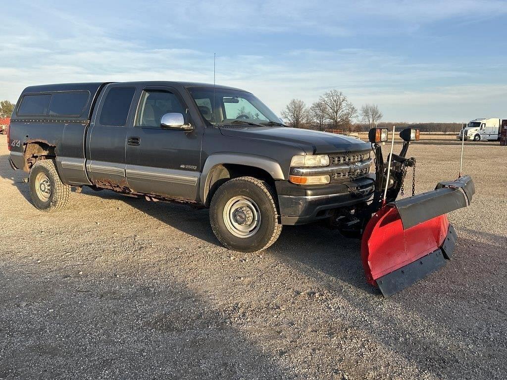 Image of Chevrolet 2500 Primary image