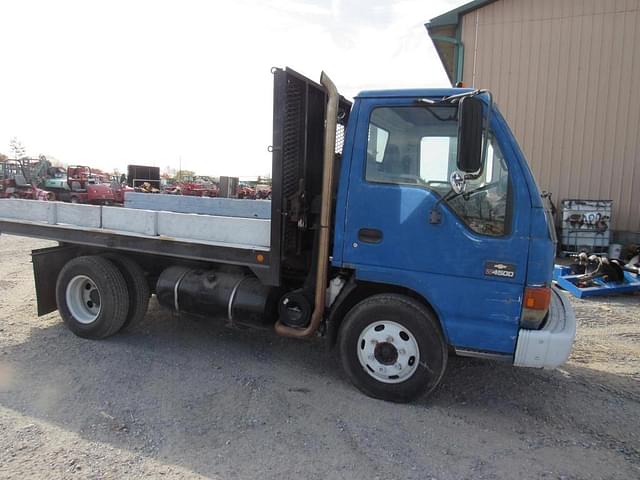 Image of Chevrolet W4500 equipment image 4