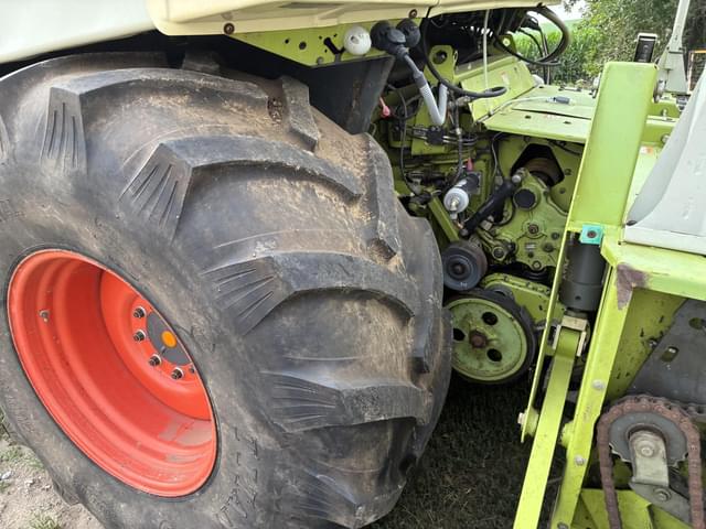 Image of CLAAS Jaguar 880 equipment image 4