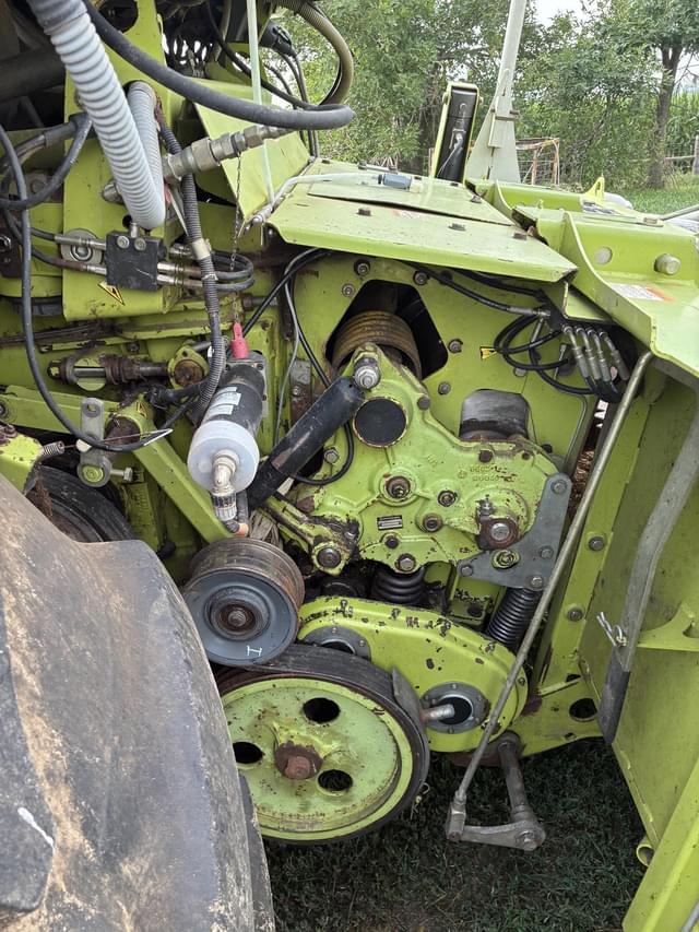 Image of CLAAS Jaguar 880 equipment image 3