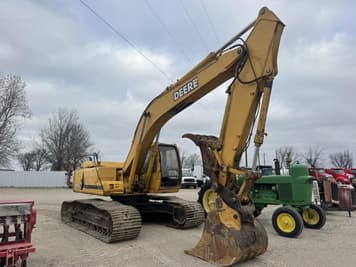 Main image John Deere 200LC