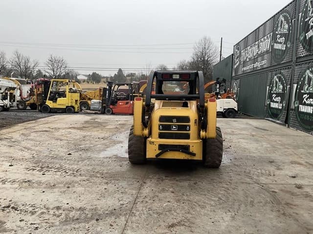 Image of John Deere 270 equipment image 2