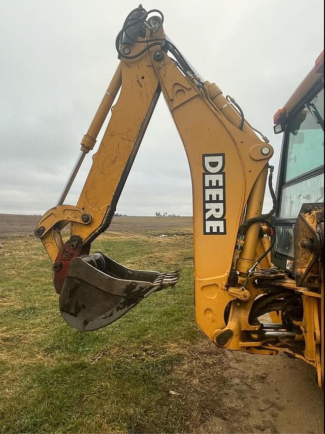 Image of John Deere 310SE equipment image 4