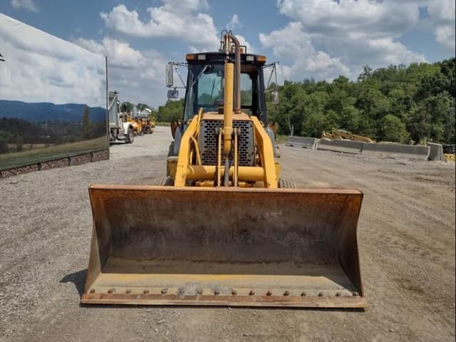 Image of John Deere 410E equipment image 1