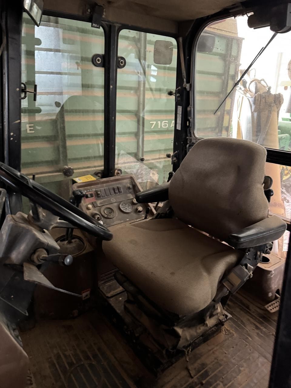 Image of John Deere 410E Image 1