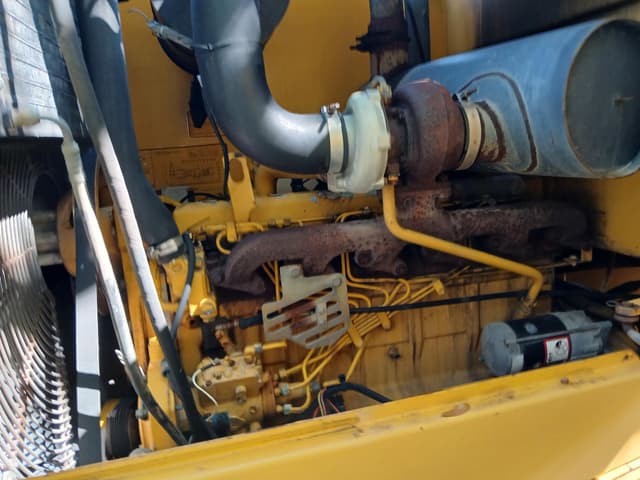 Image of John Deere 544H equipment image 4