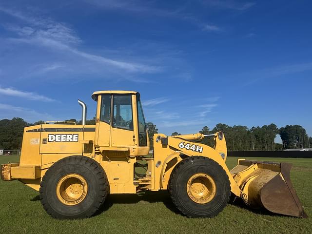 Image of John Deere 644H equipment image 4