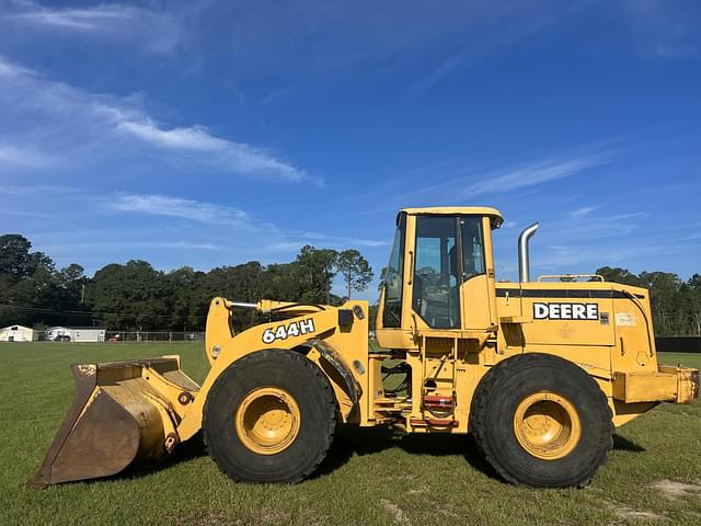 Image of John Deere 644H equipment image 1