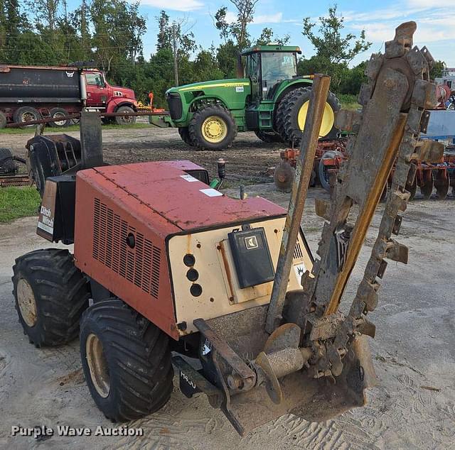 Image of Ditch Witch 410SX equipment image 2