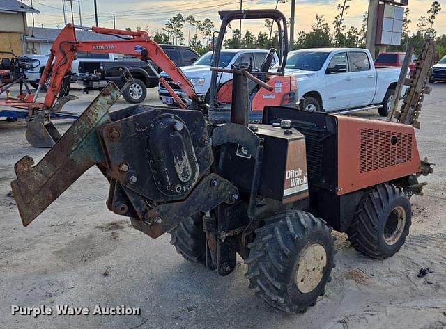 Image of Ditch Witch 410SX equipment image 4