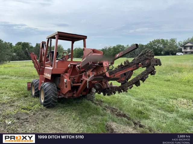 Image of Ditch Witch 5110 equipment image 4