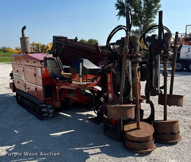 Image of Ditch Witch JT2720 equipment image 2