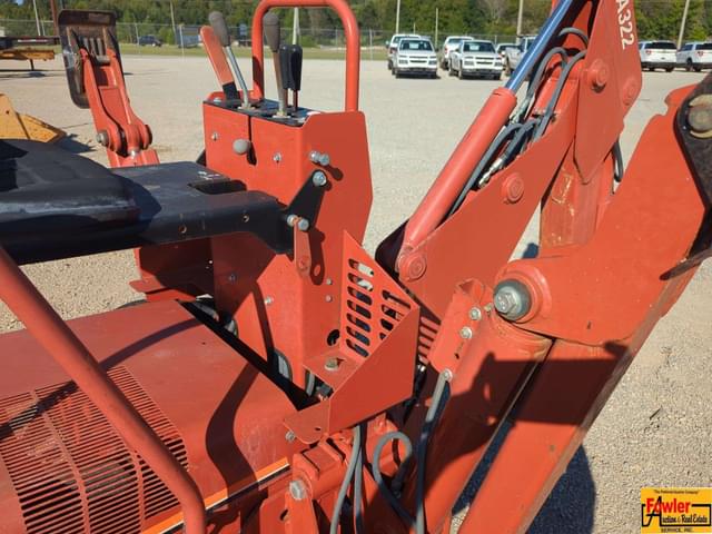 Image of Ditch Witch 3700 equipment image 3