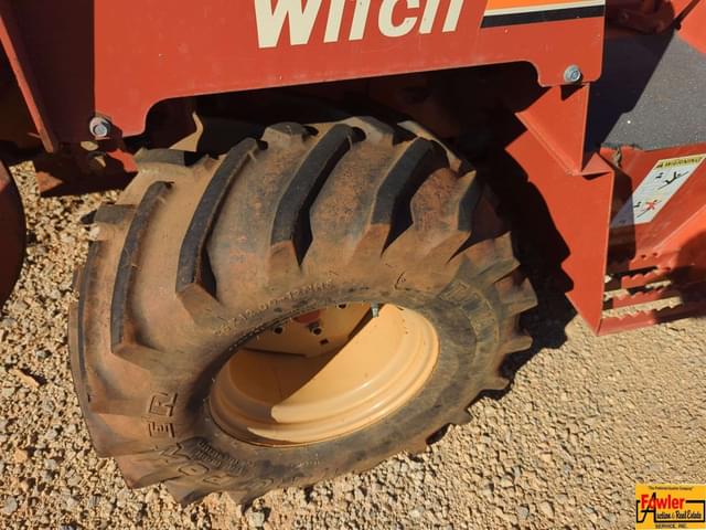 Image of Ditch Witch 3700 equipment image 2