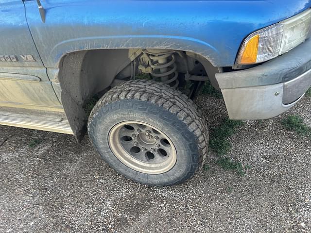 Image of Dodge Ram 2500 equipment image 1