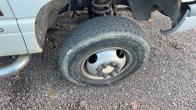 Image of Dodge Ram 2500 equipment image 3