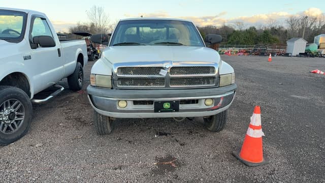 Image of Dodge Ram 2500 equipment image 1