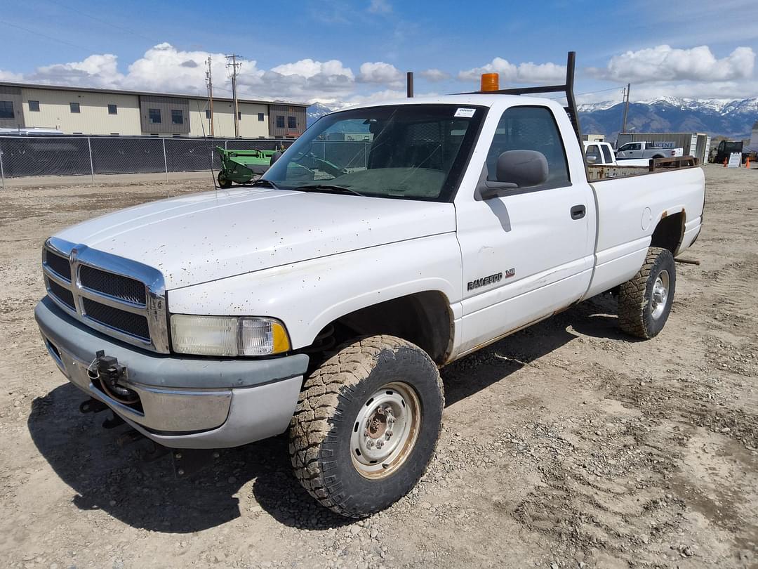 Image of Dodge Ram 2500 Primary image