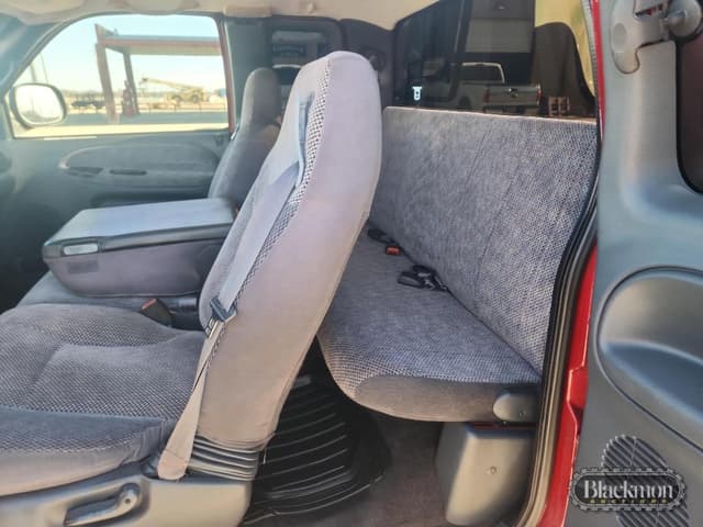 Image of Dodge Ram 3500 equipment image 3