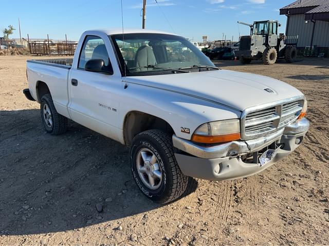 Image of Dodge Dakota equipment image 2