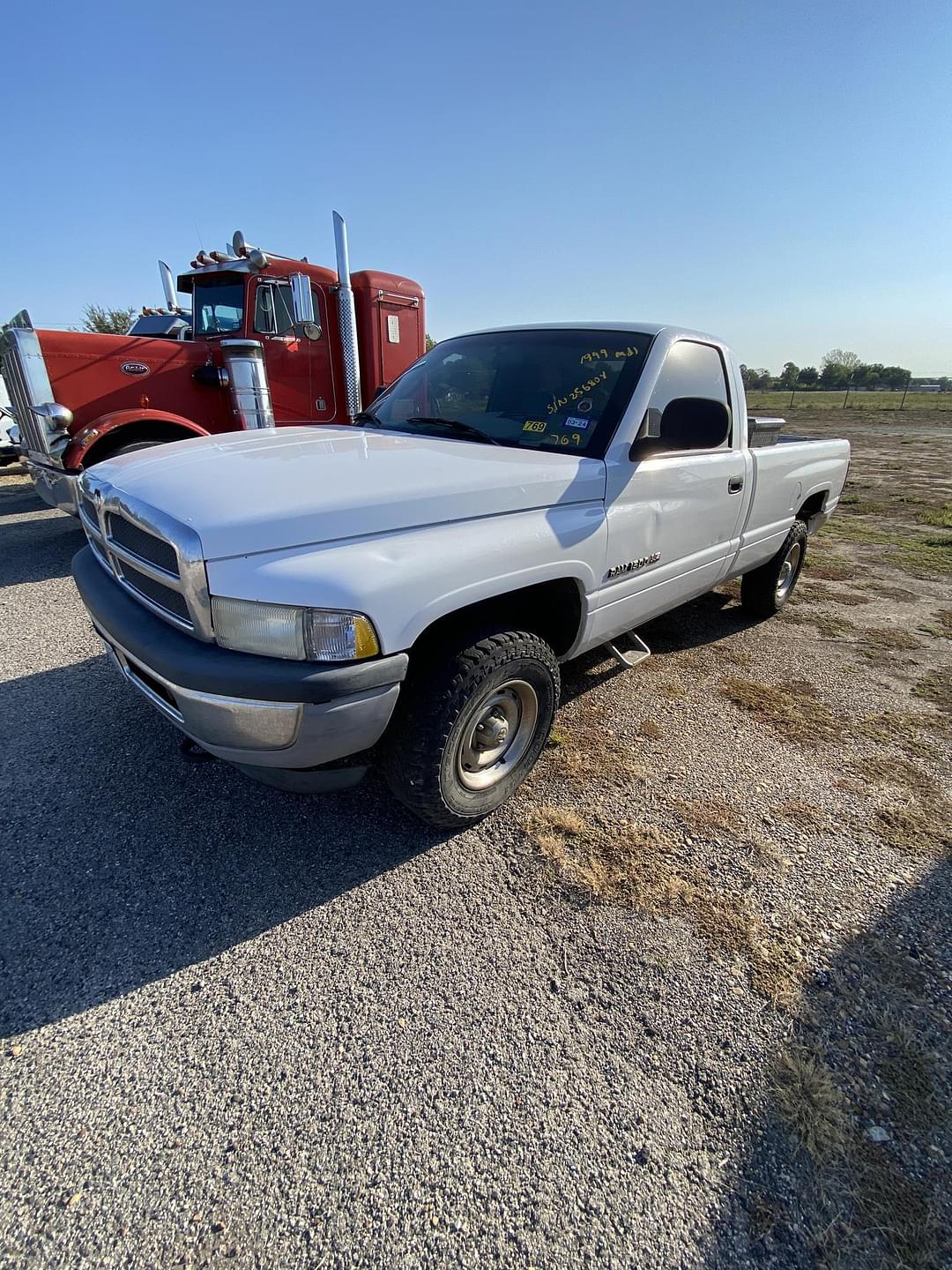 Image of Dodge Ram 1500 Primary image