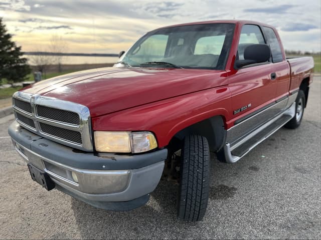 Image of Dodge Ram 1500 equipment image 2