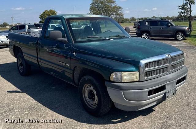 Image of Dodge Ram 1500 equipment image 2