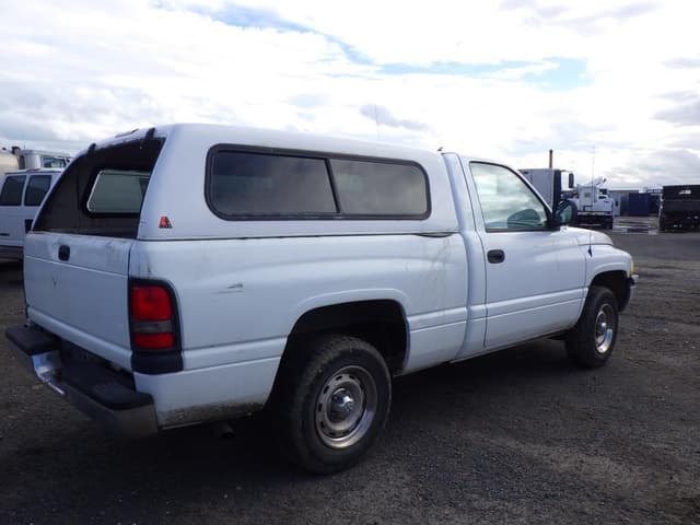 Image of Dodge Ram 1500 equipment image 2