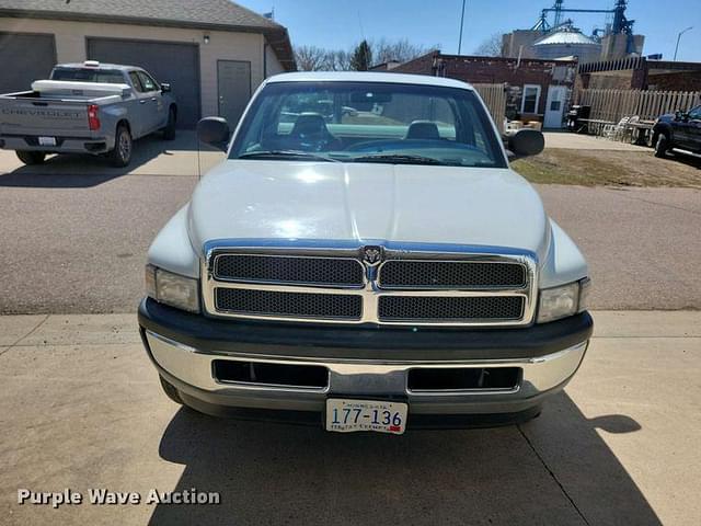 Image of Dodge Ram 1500 equipment image 1