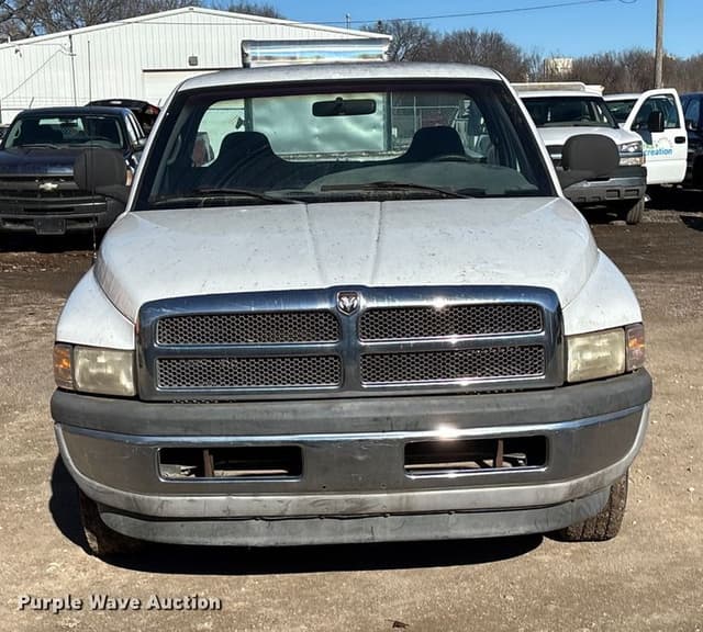 Image of Dodge Ram 1500 equipment image 1
