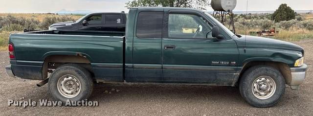 Image of Dodge Ram 1500 equipment image 3