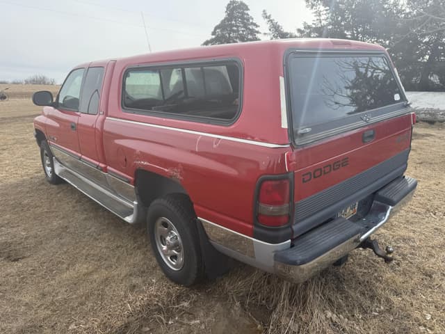 Image of Dodge Ram 1500 equipment image 4