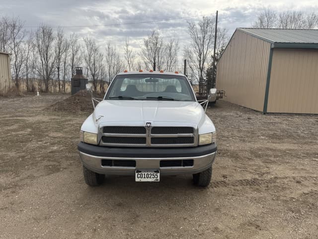 Image of Dodge Ram 3500 equipment image 1