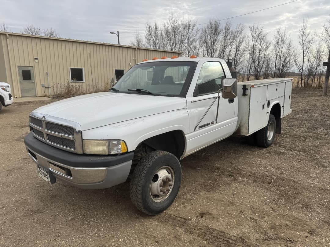 Image of Dodge Ram 3500 Primary image