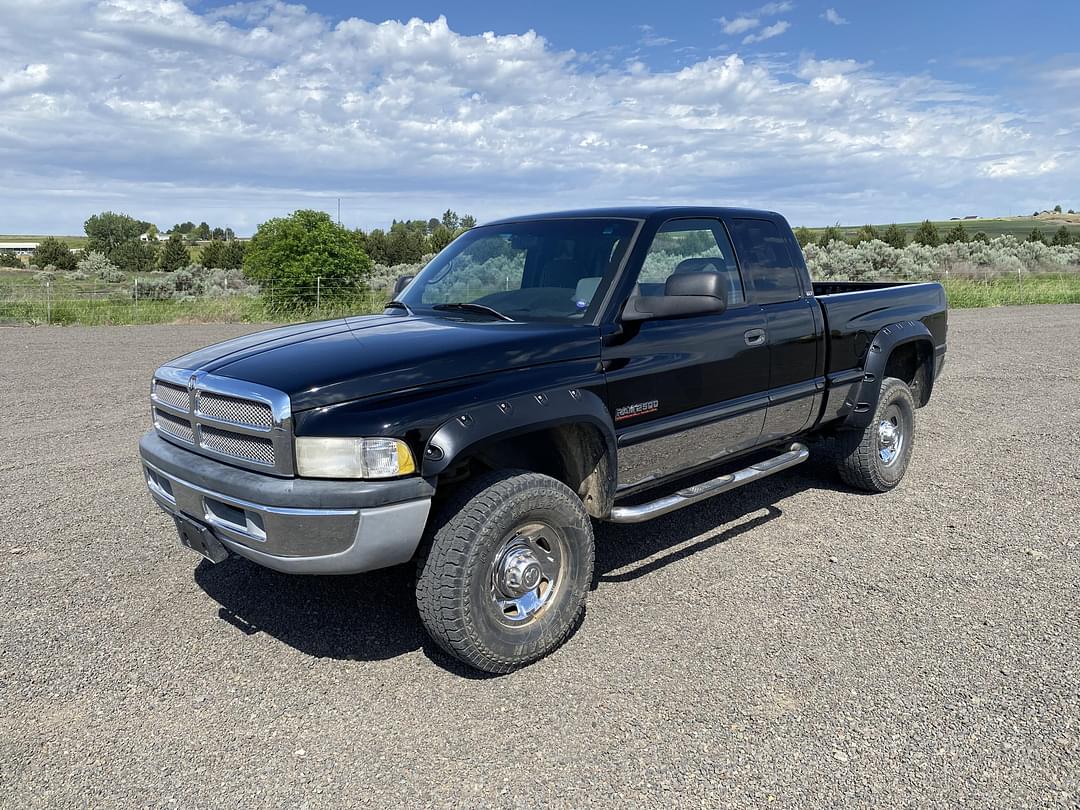 Image of Dodge Ram 2500 Primary image