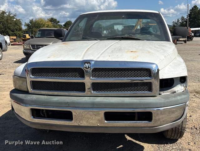 Image of Dodge Ram 2500 equipment image 1