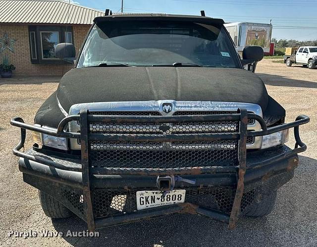 Image of Dodge Ram 2500 equipment image 1