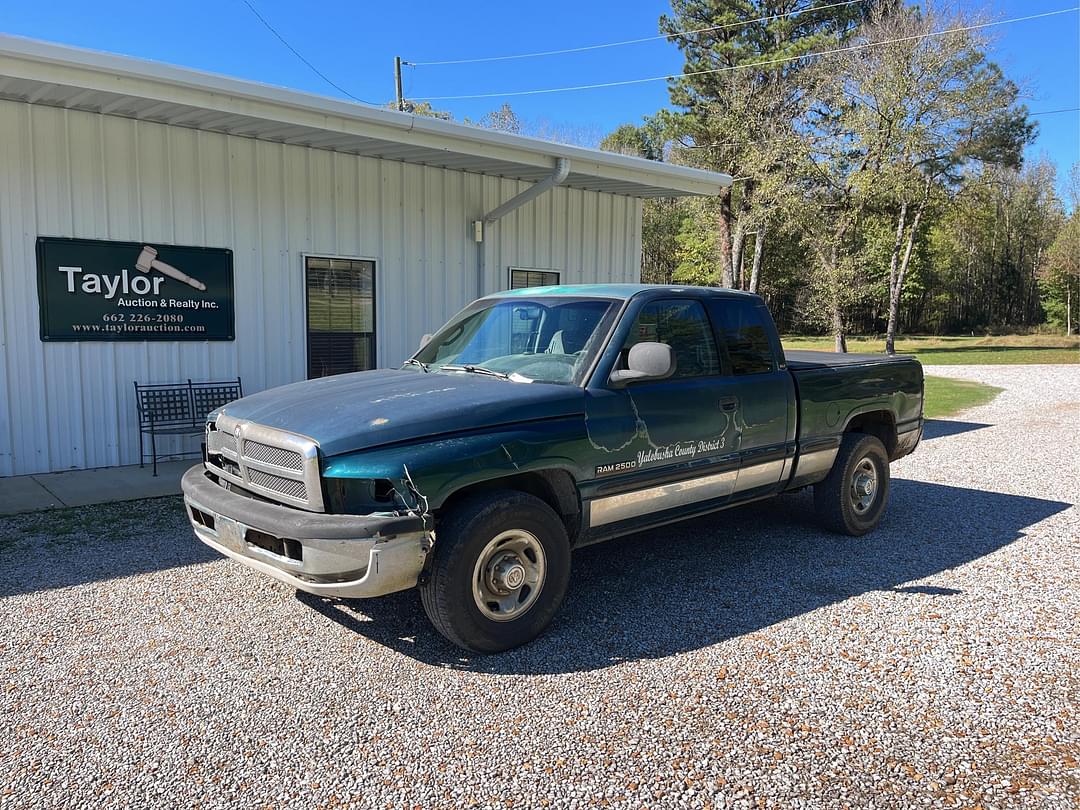 Image of Dodge Ram 2500 Primary image