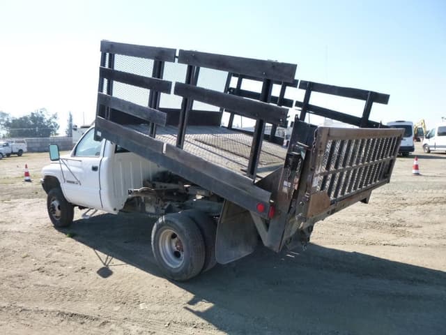 Image of Dodge Ram 3500 equipment image 4