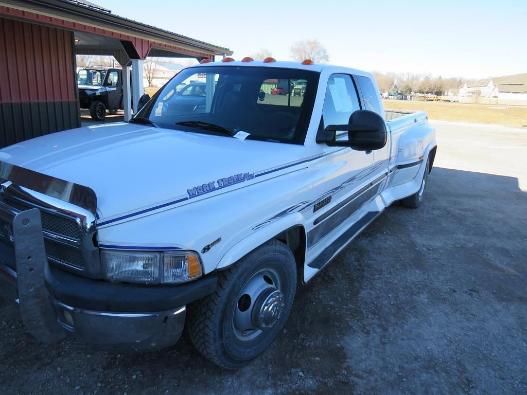 Image of Dodge Ram 3500 Primary image