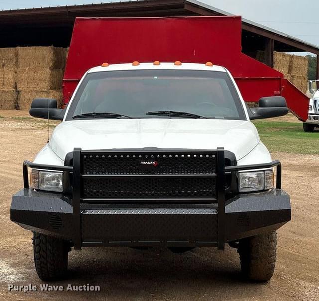 Image of Dodge Ram 3500 equipment image 1