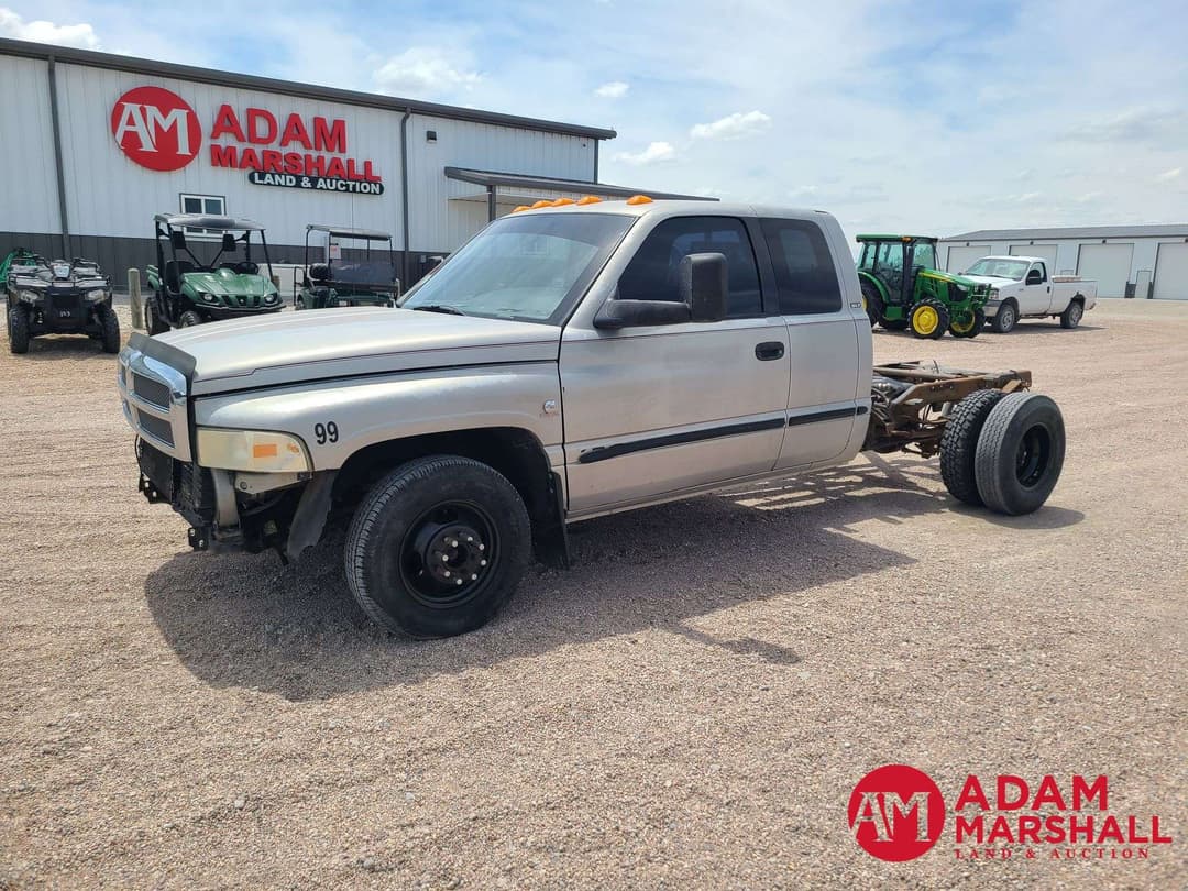 Image of Dodge Ram 3500 Primary image