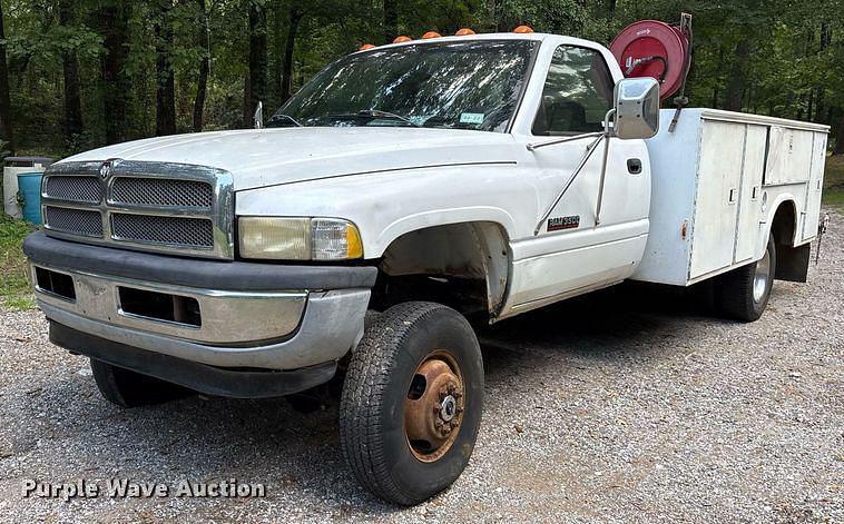 Image of Dodge Ram 3500 Primary image
