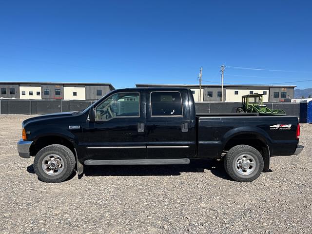 Image of Ford F-250 equipment image 4