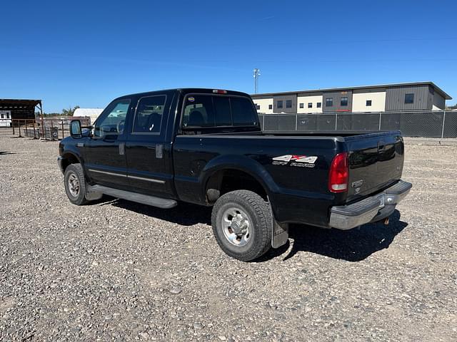 Image of Ford F-250 equipment image 3