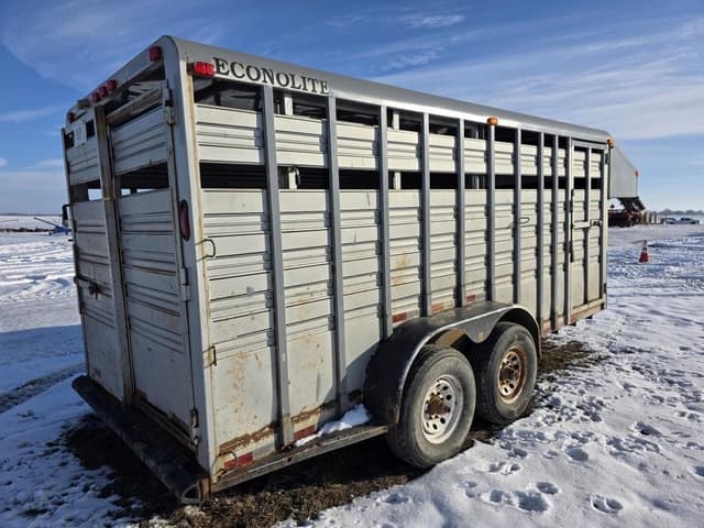 Image of Featherlite 5320 equipment image 2