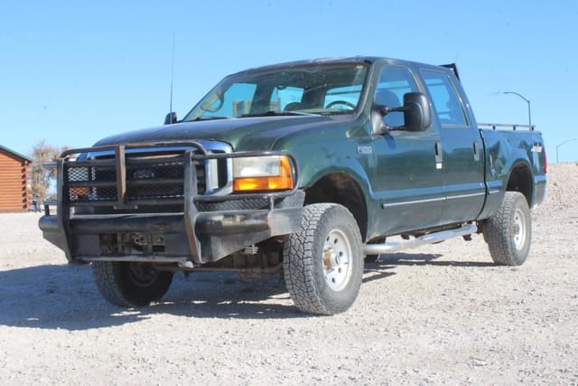 Image of Ford F-250 equipment image 1