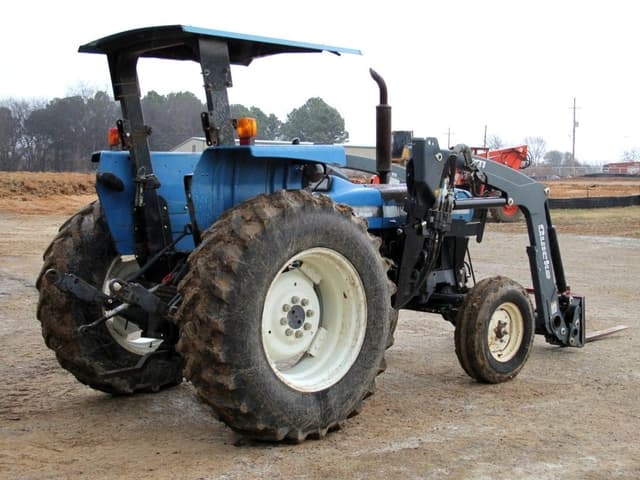 Image of Ford 4630 equipment image 3