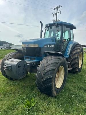 1999 New Holland 8670 Image