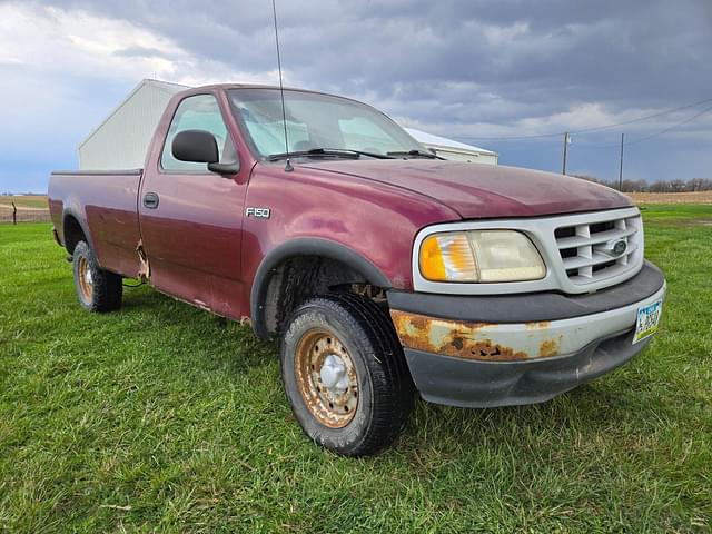 Image of Ford F-150 equipment image 3